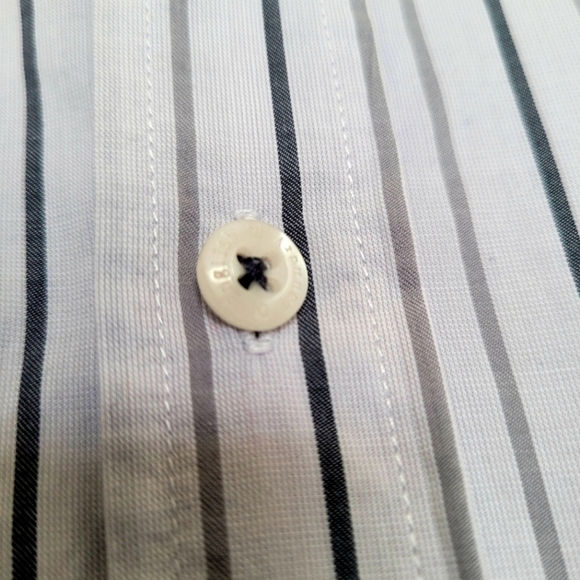 English Laundry Men's Dress Shirt, White & Black/Gray Stripes, 100% Cotton. - Picture 8 of 12